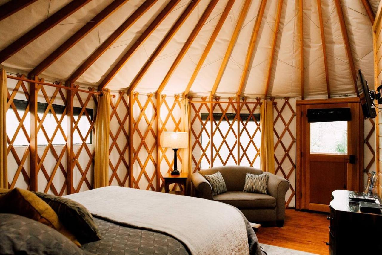 ברייסון סיטי Tuckaseegee @ Sky Ridge Yurts מראה חיצוני תמונה